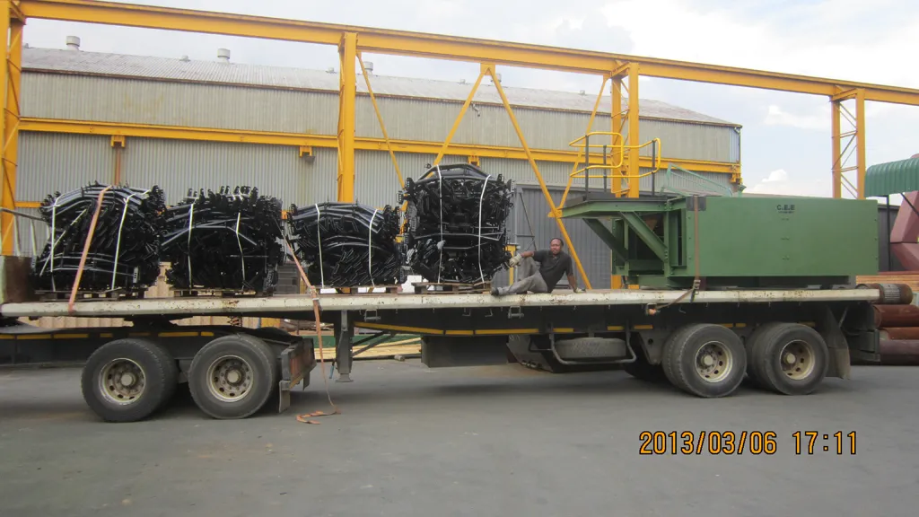 Conveyor and Engineering Equipment