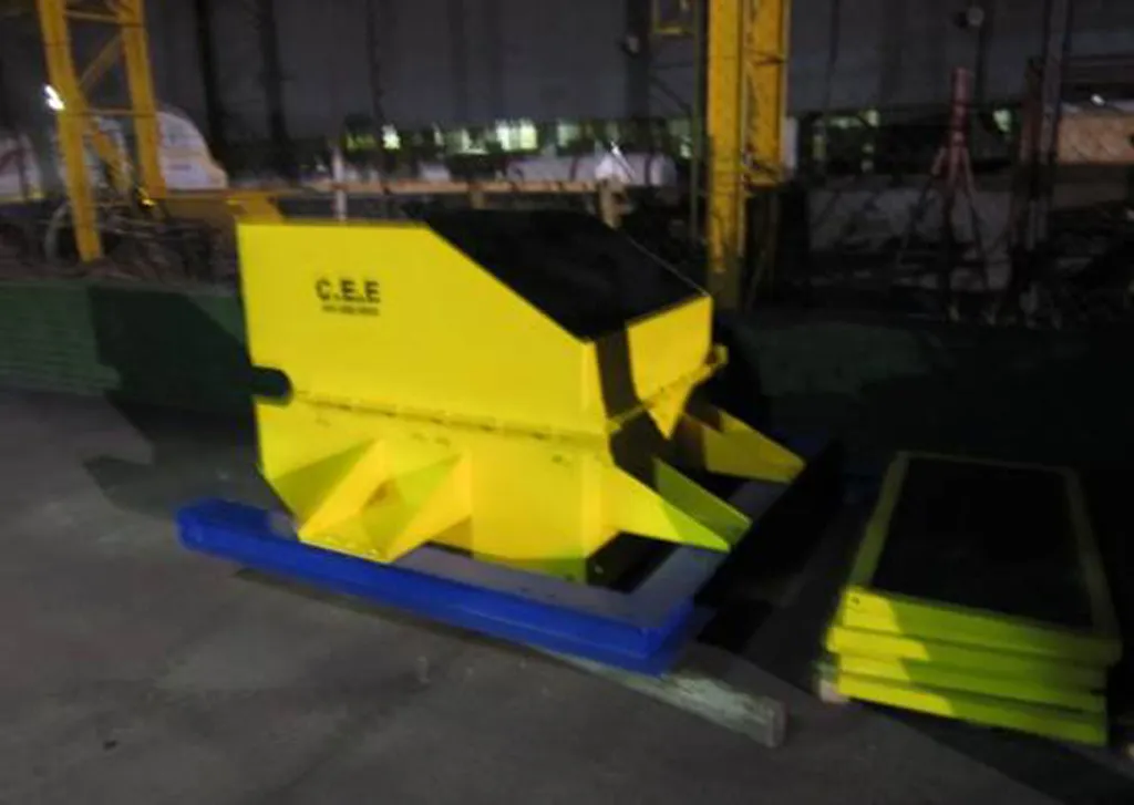Conveyor and Engineering Equipment