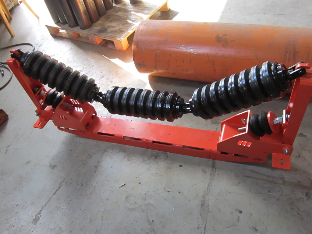 Conveyor and Engineering Equipment