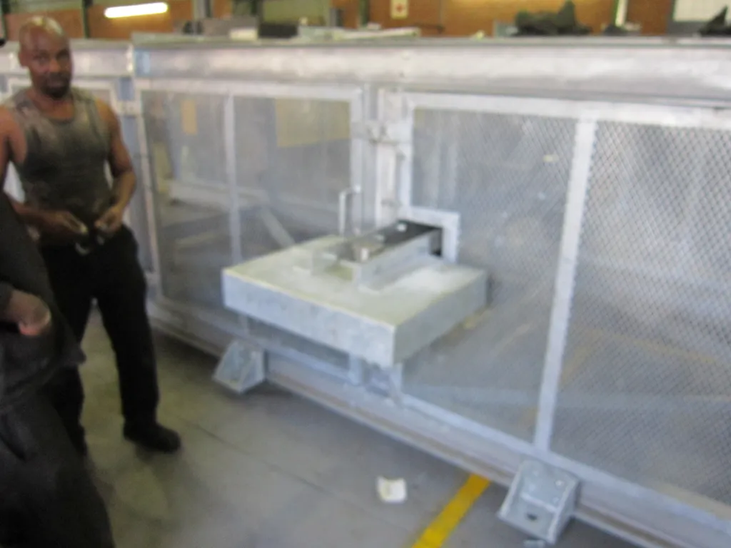 Conveyor and Engineering Equipment